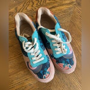 Inkkas SOCORRO JOGGER Women’s Size 9